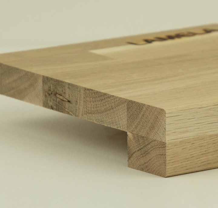 Finger-jointed oak lamella — wood structure