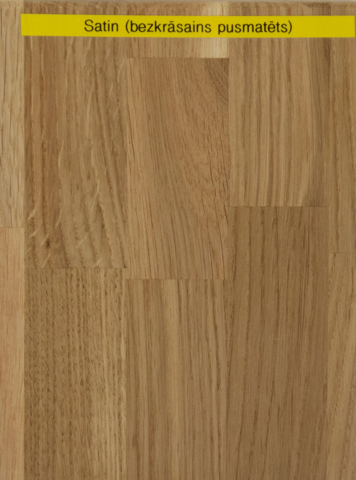 Oak sample SATIN — colourless satin